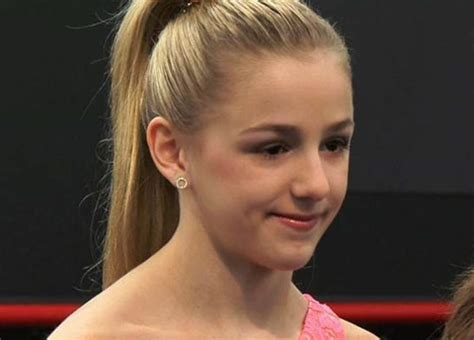 Does Chloe Come Back to Dance Moms Season 5: An Insight into the Show and Its Fans' Expectations